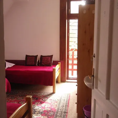 Δωμάτια σε οικογενειακή κατοικία Waclawa *