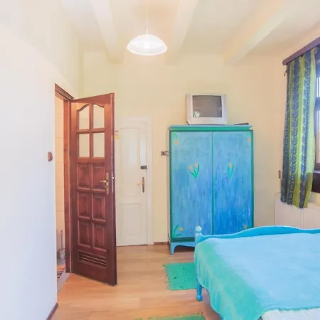 Wacława Kwatera prywatna *